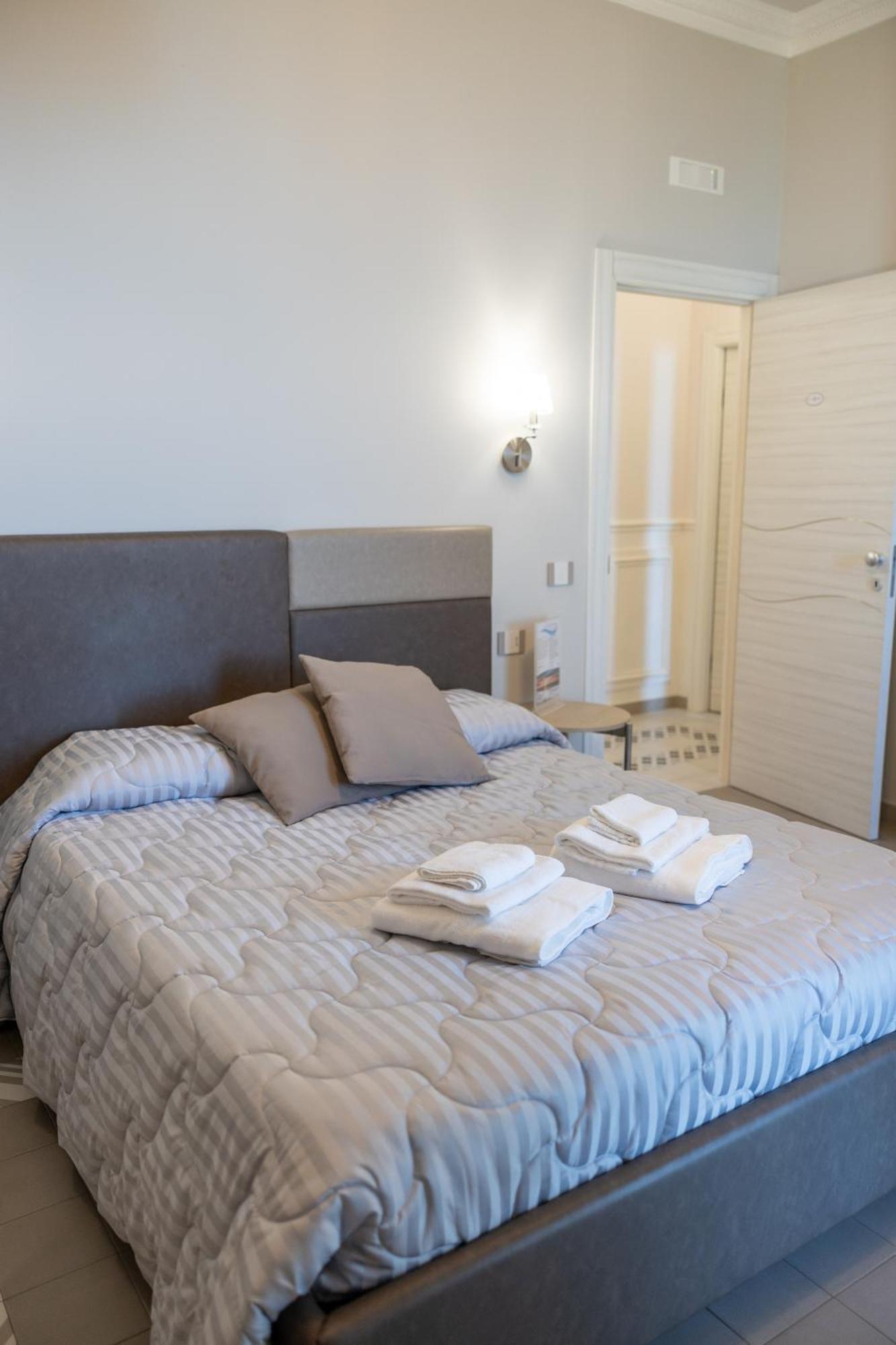 Hotel Dimora Le Pietre Del Mare Pizzo  Zewnętrze zdjęcie